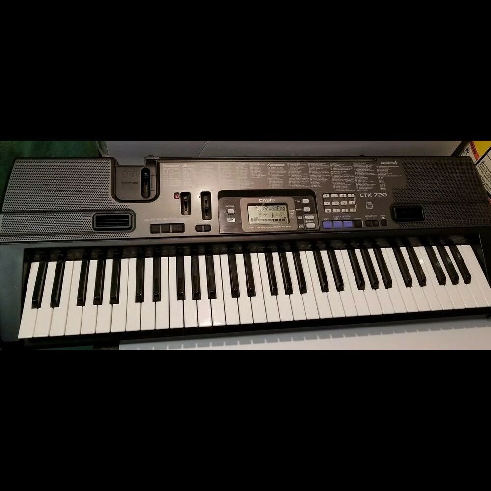 Casio CTK-720 Keyboard (Piano)